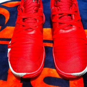 Under Armour Spawn Low (Men's)

Item #: 672512